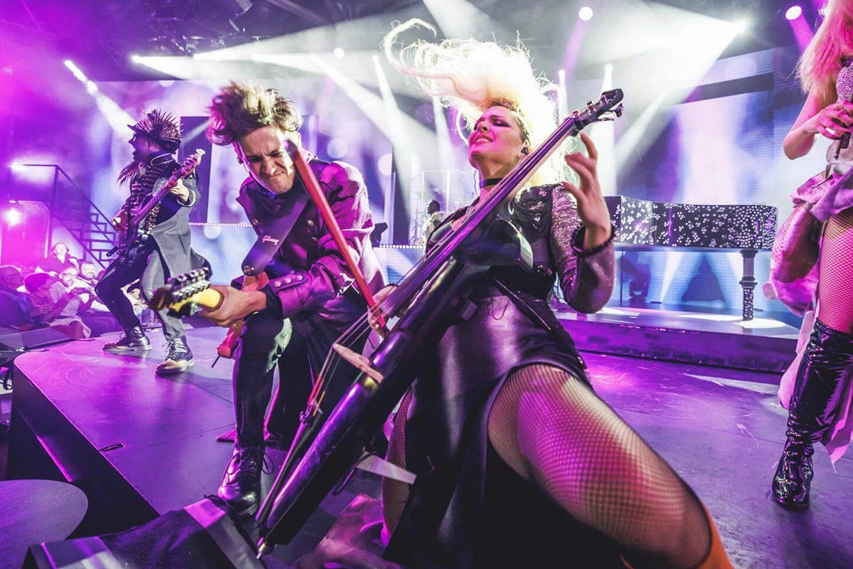 Artists playing instruments at the WAH show